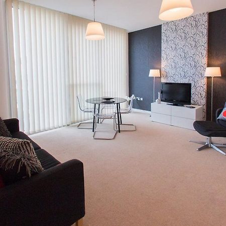 The Hub Serviced Apartments Милтън Кейнс Екстериор снимка