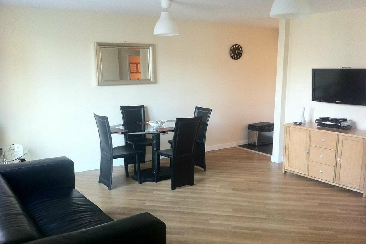 The Hub Serviced Apartments Милтън Кейнс Екстериор снимка