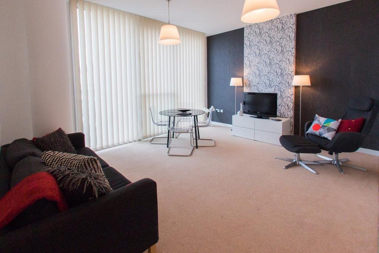 The Hub Serviced Apartments Милтън Кейнс Екстериор снимка